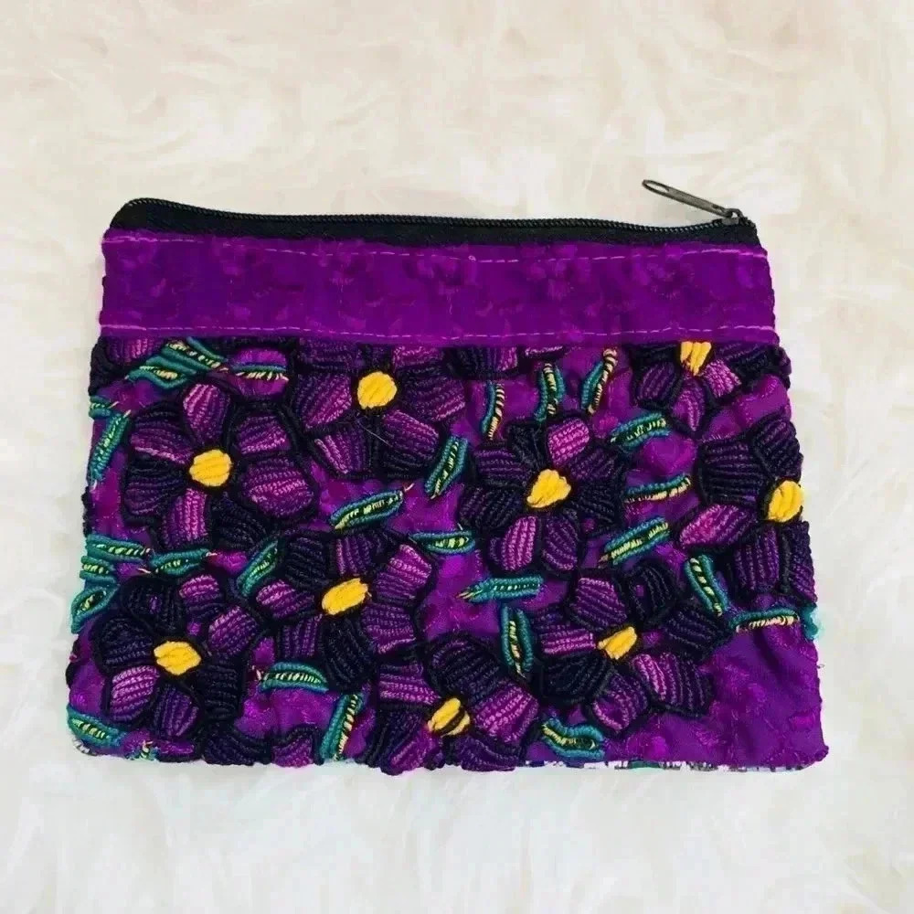 Huipil flower makeup bag